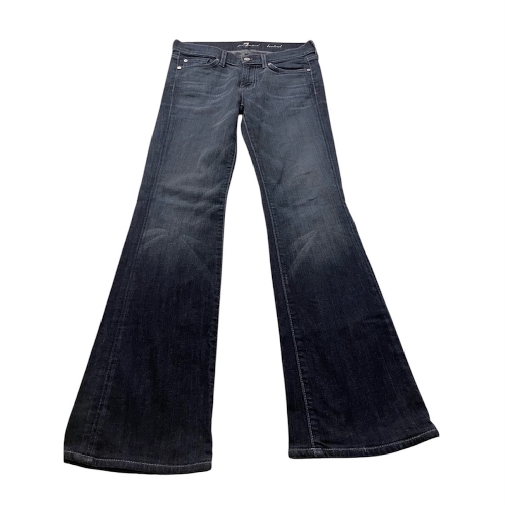 7 FOR ALL MANKIND